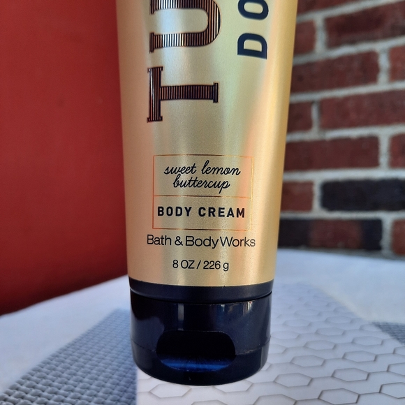 Bath & Body Works Tutti Dulci Sweet Lemon Buttercup Body Cream Rare Discontinued - Picture 4 of 8
